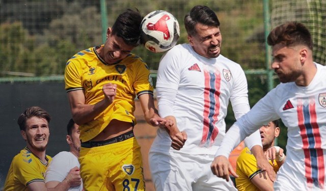 İzmir derbisinde kazanan Altınordu!