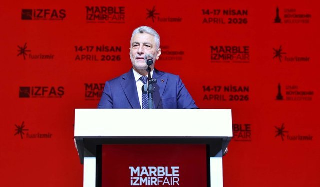 Ticaret Bakanı Bolat İzmir'de konuştu: "Hiçbir arz krizi yaşamadık"