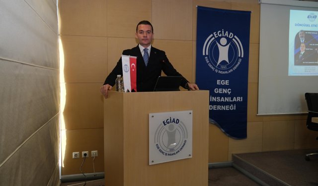 EGİAD Başkanı Özhelvacı: "Geleceğin liderleri riskleri fırsata dönüştürenler olacak"