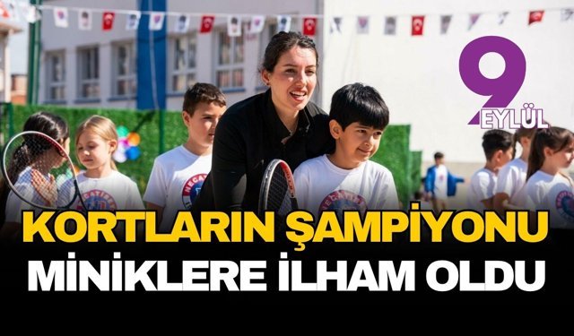 Kortların şampiyonu miniklere ilham oldu