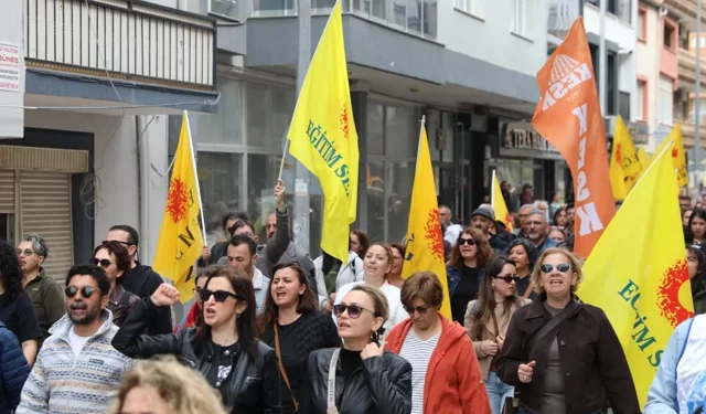 Seferihisar’da eğitimde şiddete tepki: 'Evlatlarımız güvende değilse geleceğimiz yok'