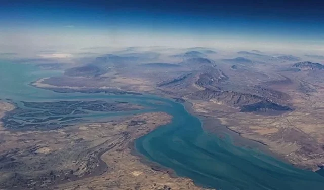 Tahran resti çekti: Hürmüz'e kilit vuruldu!