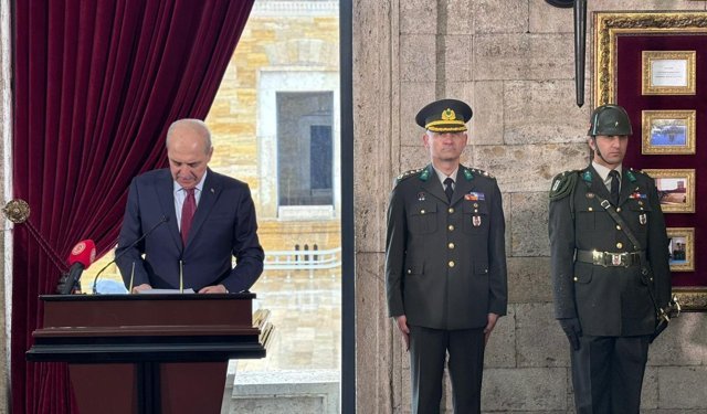 Devletin zirvesi 23 Nisan için Anıtkabir'de