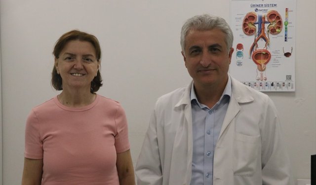 Bağırsaktan gelen ikinci hayat: İzmir’de tıp dünyasını heyecanlandıran yapay mesane operasyonu