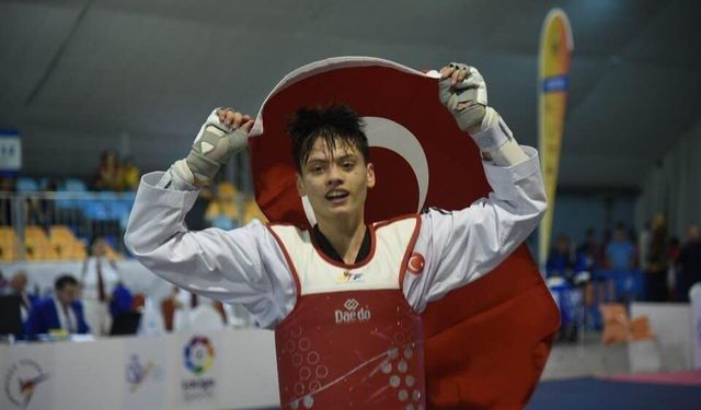 Berkay 20 yaşında tarih yazdı
