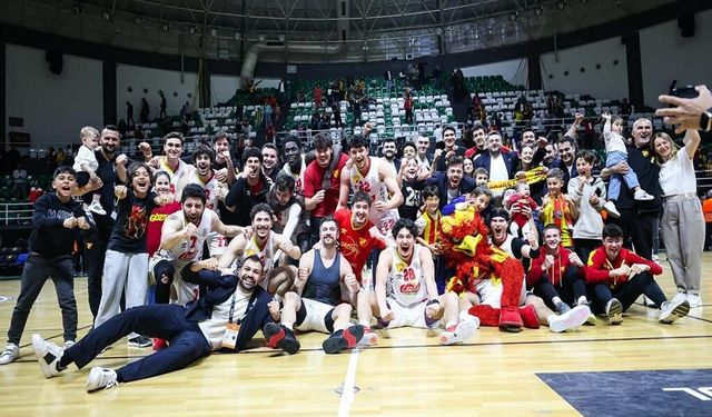 Göztepe’den unutulmaz zafer: 4 uzatmada yarı final bileti