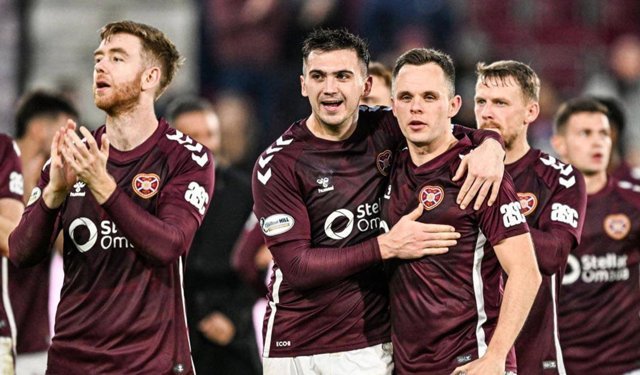 Hearts 41 yıllık Glasgow saltanatını yıkacak