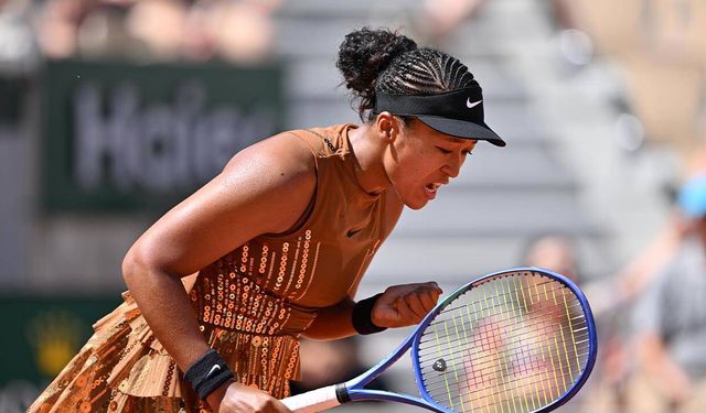 Roland Garros’ta Osaka rüzgarı: Dört grand slam şampiyonu set vermeden üçüncü tura yükseldi