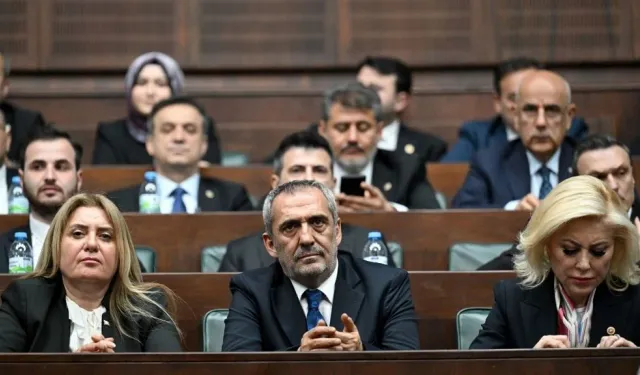 Yavuz Bingöl, AKP Grup Toplantısı'na katıldı: "Siyasetten uzak kalamıyoruz"