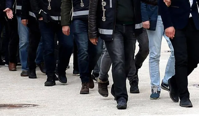 42 ilde dev FETÖ operasyonu
