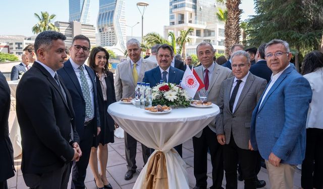 İzmir Adliyesi'nde Geleneksel Bayramlaşma