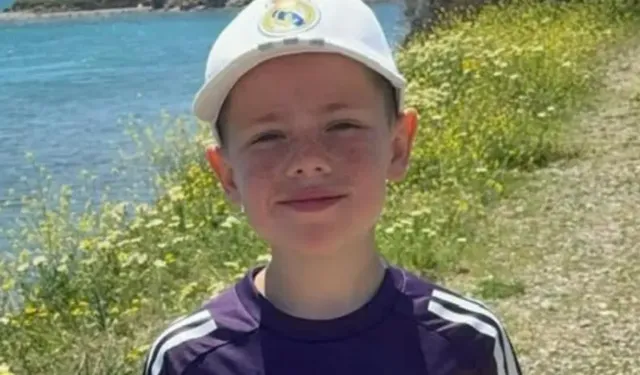 İzmir uçağında minik kahraman: 8 yaşındaki Phoenix sakinliğiyle acil inişi engelledi