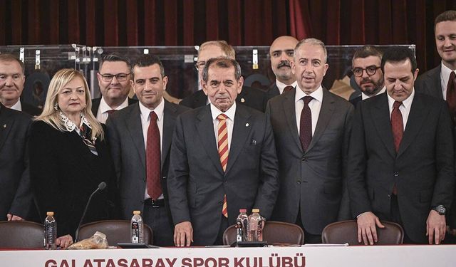 Galatasaray'da İkinci Özbek Dönemi Resmen Başladı