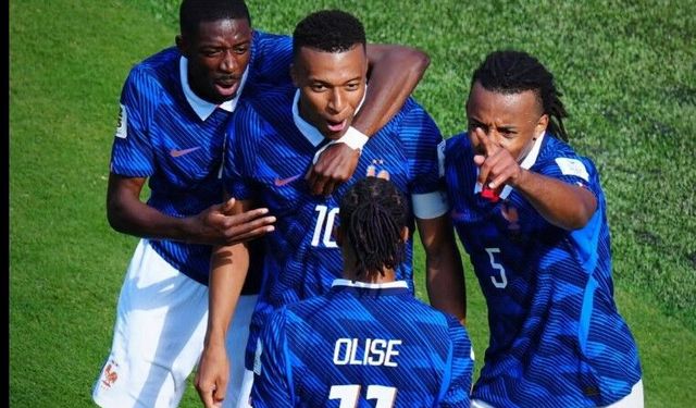 Fransa ikinci yarıda açıldı: 3-1