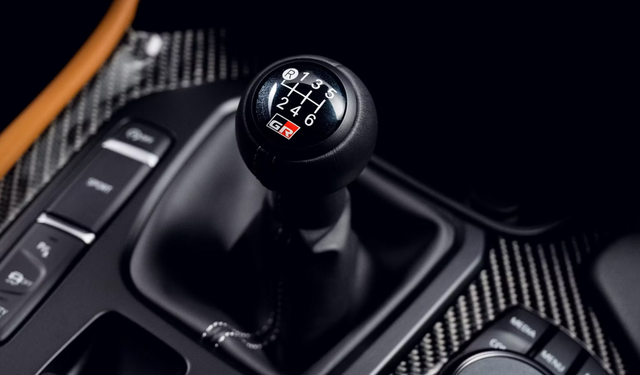 Toyota Elektrikli Araçlar İçin Gerçekçi Manuel Şanzıman Geliştiriyor