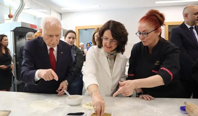 Başkent Üniversitesi’nde genç yeteneklerin ekmek sergisi ilgi gördü