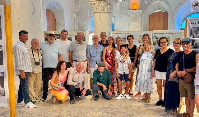“Fotoğraflı Antroposen Hikayeler” Sergisi Çeşme'de Açıldı