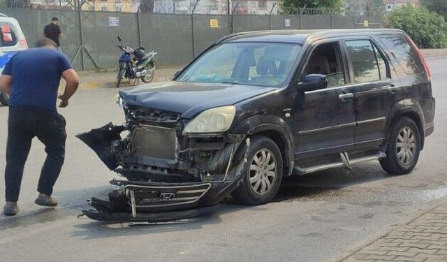 İzmir'de feci kaza: Yaralılar var!