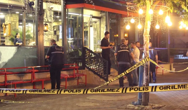 Kebapçıya kurşun yağdırdılar: 4 yaralı
