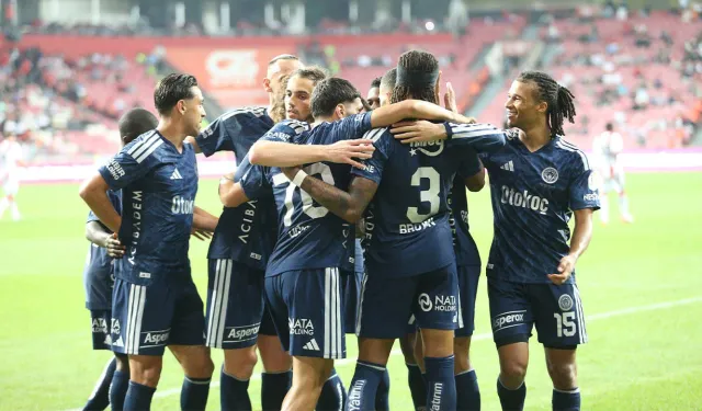 Fenerbahçe Samsun'da güldü