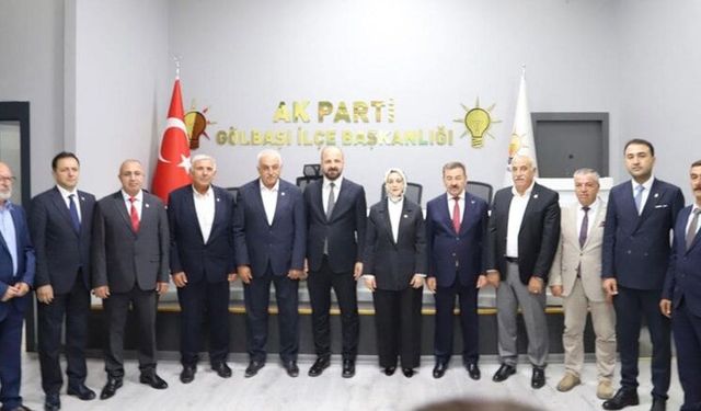 CHP'li 6 üye AKP’ye geçti