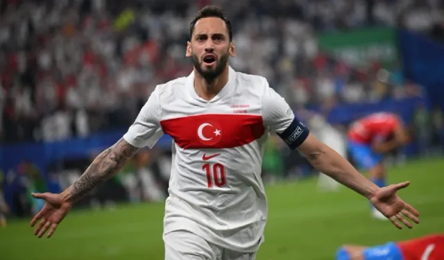 Hakan Çalhanoğlu’ndan dikkat çeken gelecek planı: 'Kendimi TFF Başkanı olarak görüyorum'