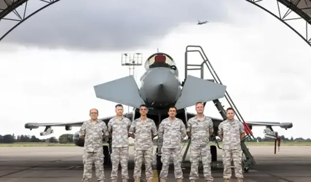 Türk Heyetinden İngiltere'deki Eurofighter Üssüne Kritik Ziyaret