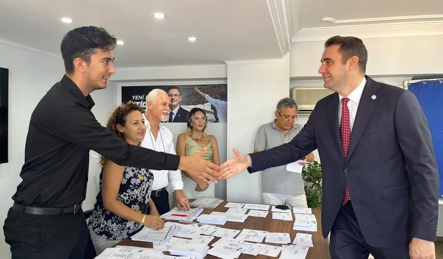 Yeni Parti İzmir'de delege maratonu tamam