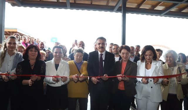 Dikili'de sanatın yeni adresi açıldı: 22 branşta 1371 kursiyer!