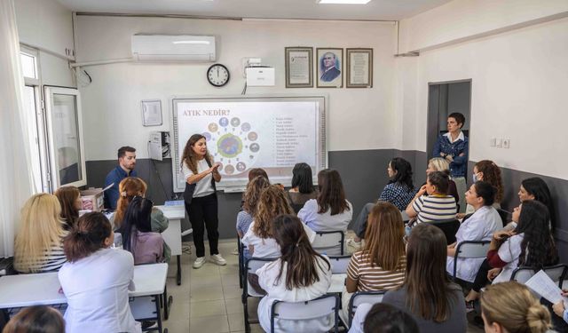 Bornova’da yeşil dönüşüm sınıflardan başlayacak