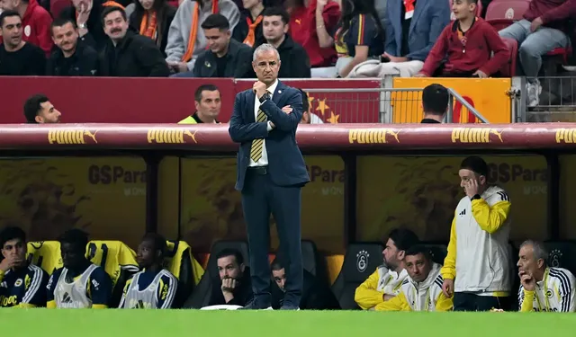 Derbi yenilgisi sonrası İsmail Kartal'a istifa çağrısı