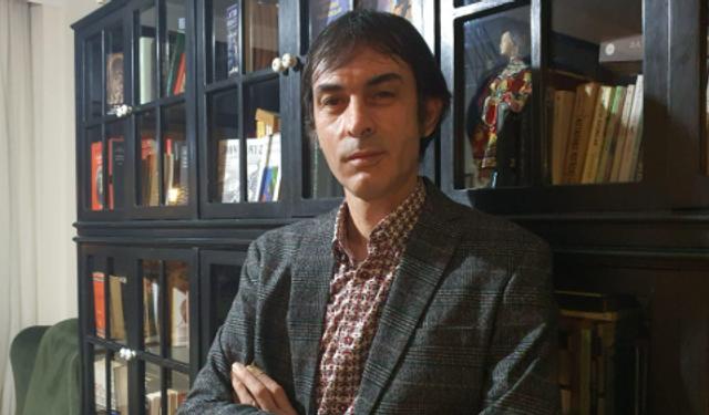 Gazeteci Bahadır Özgür gözaltında!
