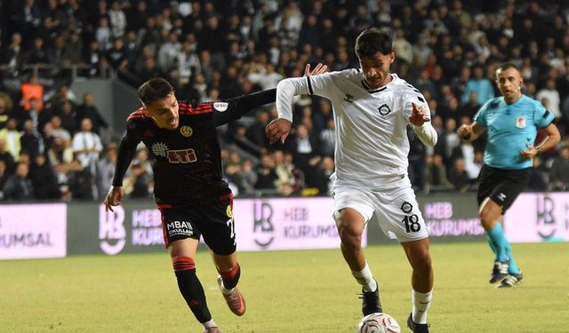 Altay'da genç futbolcuya 2 yıllık imza