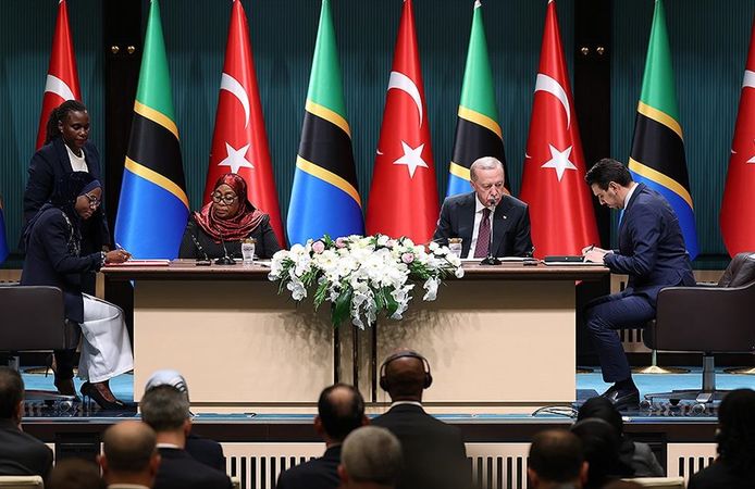 Türkiye ile Tanzanya arasında altı anlaşma imzalandı