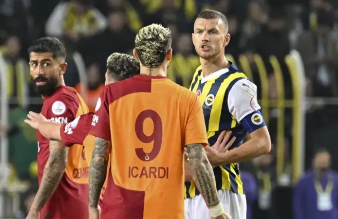 Süper Lig heyecanı zirvede: Fenerbahçe ve Galatasaray kalan maçlarında neler bekliyor?