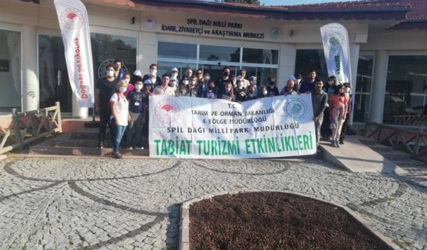 Spil Dağı Milli Parkını yakından tanıdılar