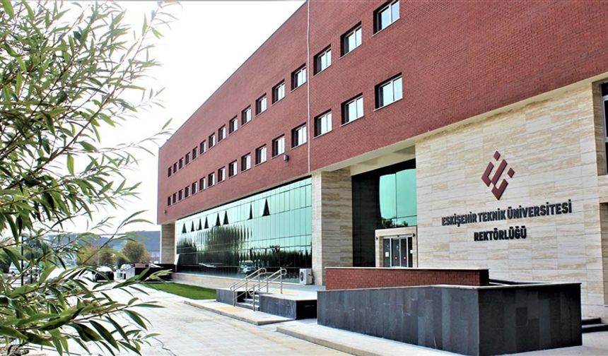 Eskişehir Teknik Üniversitesi 22 Sözleşmeli Personel alacak