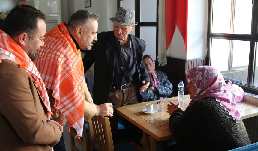 CHP'li Aslanoğlu 5 ilçe birden gezdi: Hüsran yaşayacaklar