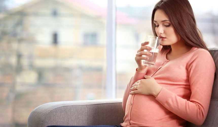 Yaz hamileliklerinde sıvı kaybını önlemek için nelere dikkat edilmelidir?