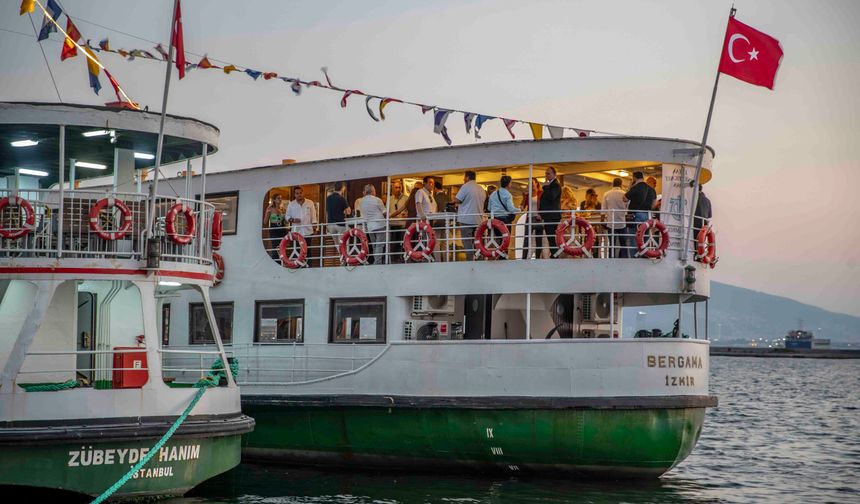 Kabotaj Bayramı tarihi gemide kutlandı (FOTO GALERİ)