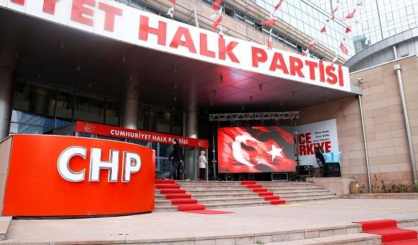 CHP'den İzmir'de 2 isme ihraç!