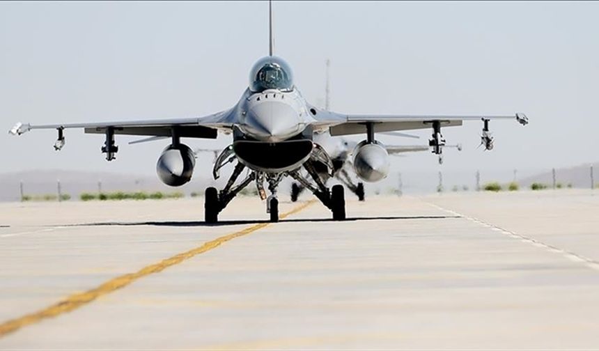 Belçika, Ukrayna'ya F-16 gönderecek