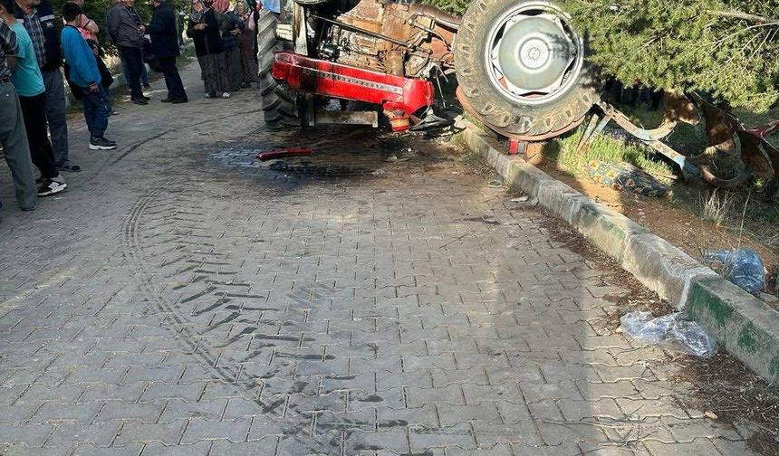 Traktörün devrilmesi sonucu sürücü öldü, eşi yaralandı
