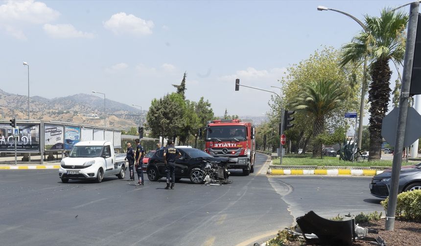 Aydın'daki kazada 4 kişi yaralandı