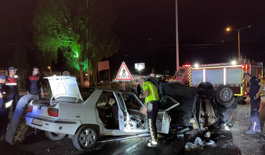 İki otomobilin çarpıştığı kazada 1 kişi öldü, 6 kişi yaralandı