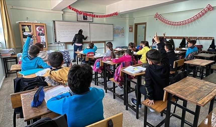 Öğrencilere 9 günlük tatil müjdesi! Kasım ara tatili ne zaman başlayacak?