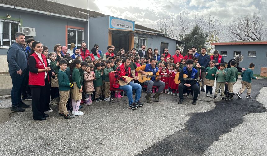 Gençliğimin Merkezi (Hayata Dokunmak) ekibi Ege'nin İncisi İzmir'de