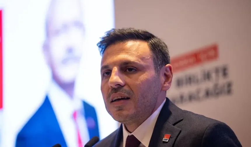 Özgür Çelik: 'CHP'li olan belediye meclis üyelerimizden başkan vekili seçilecek'