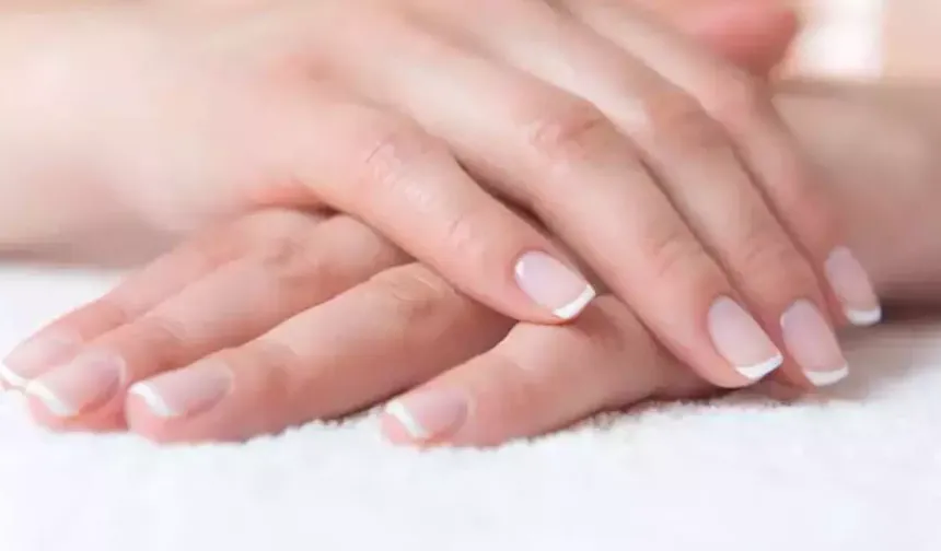 Sağlıklı ve estetik tırnaklara nasıl kavuşabilirsiniz?