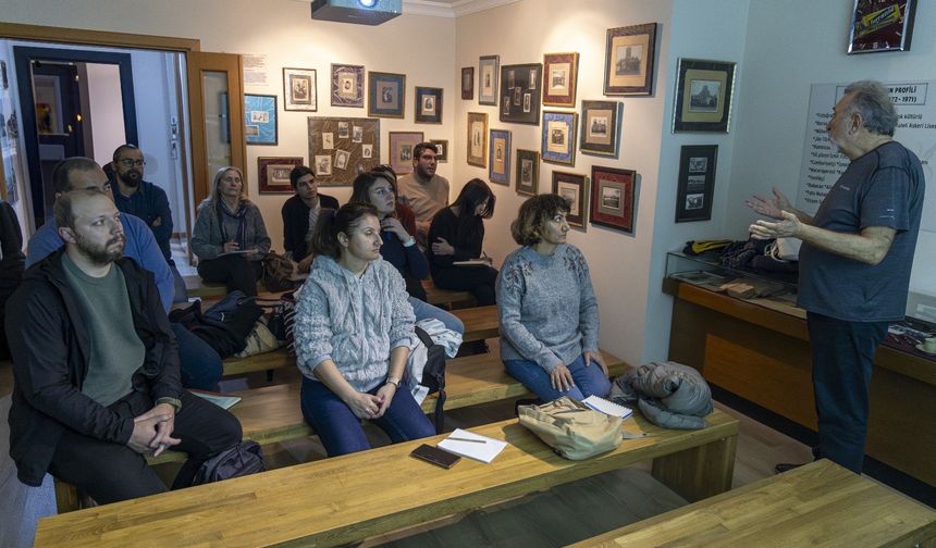 Müzede temel fotoğraf eğitimleri başladı